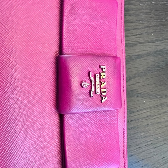 Pink Prada Saffiano Bow Zippy Wallet (Authentic) - Picture 2 of 15